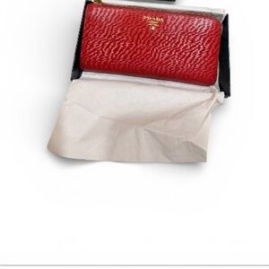 Prada Red Leather Women's Wallet with Box and Authenticity Card-EUC